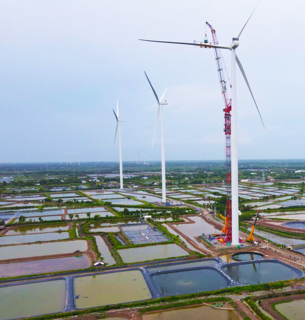 Lac Hoa & Hoa Dong Wind