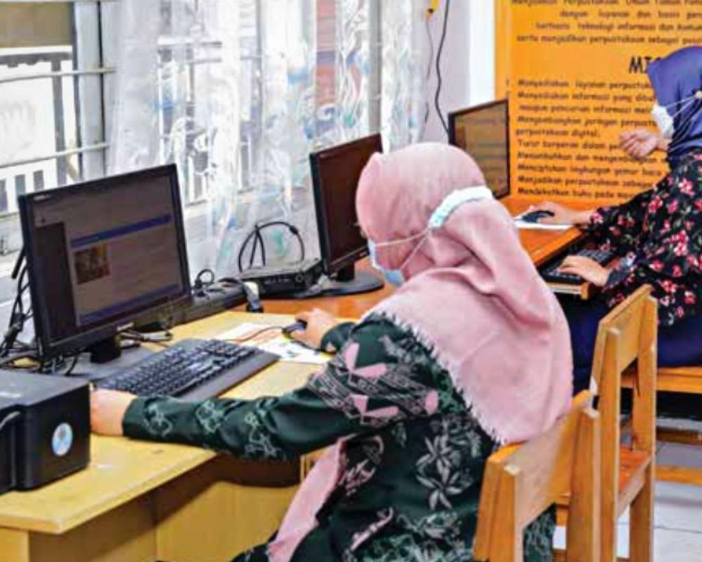 Salak & Darajat Geothermal Literacy program - Taman Pamekar Library