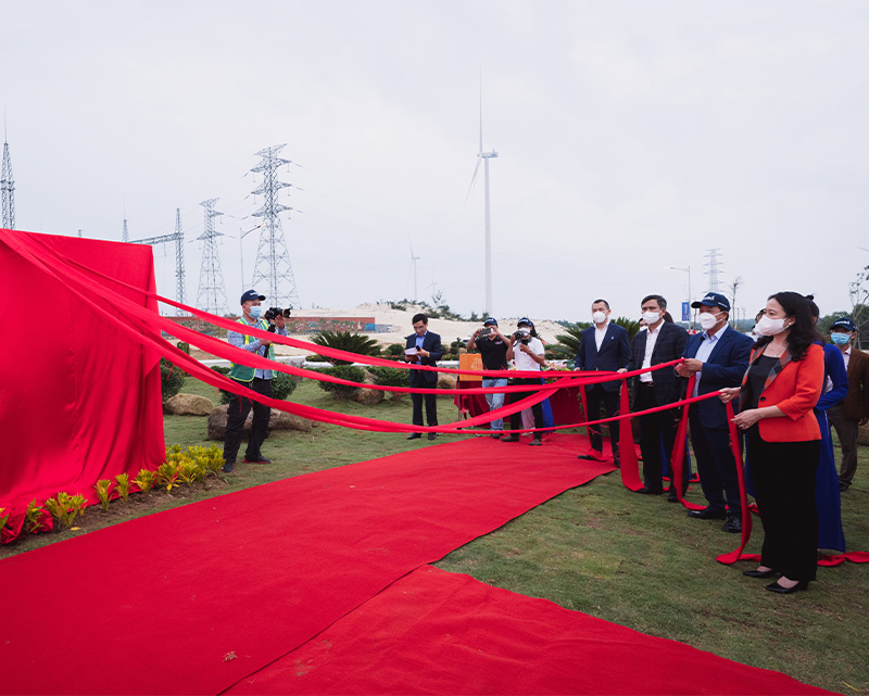 Vietnam Government and AMI-renewables officials at Quan Binh Wind's Inauguration