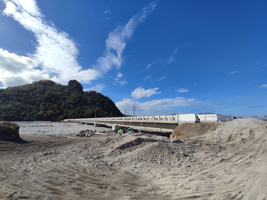 ACEN-builds-bridge-in-San-Marcelino-Zambales